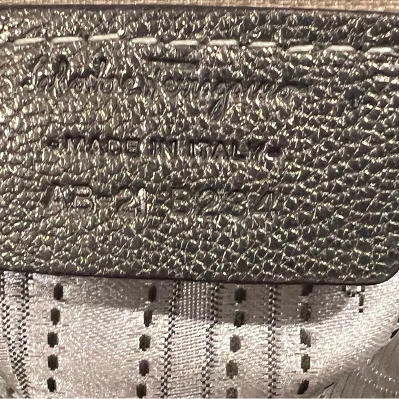 Salvatore Ferragamo East West Handbag in Bronze metallic - Picture 6 of 6